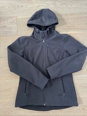 The North Face Apex Biomic Black Hooded Softshell Jacket - Streamlined Fit